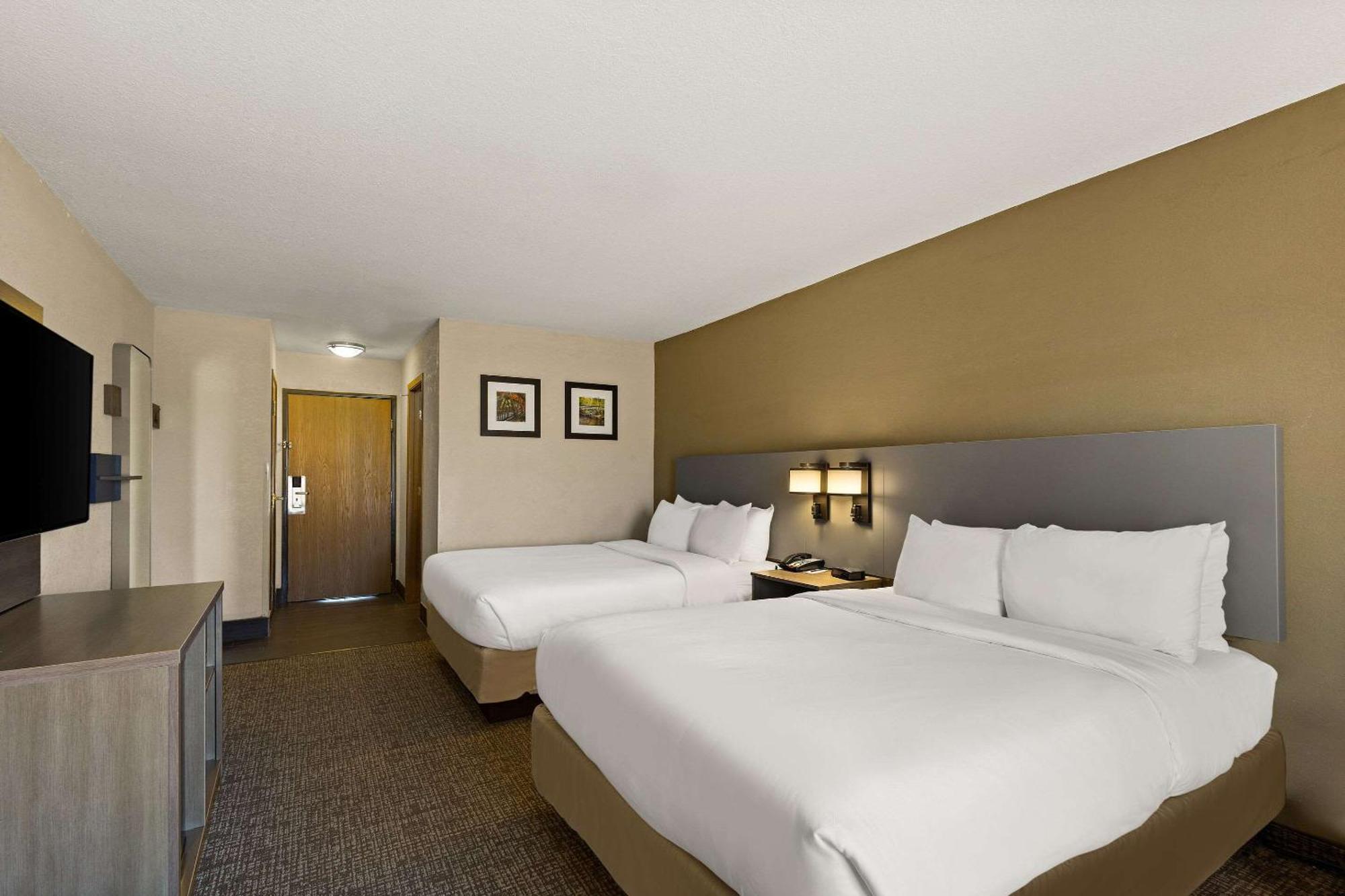 Comfort Inn Huntington Near University Exterior foto